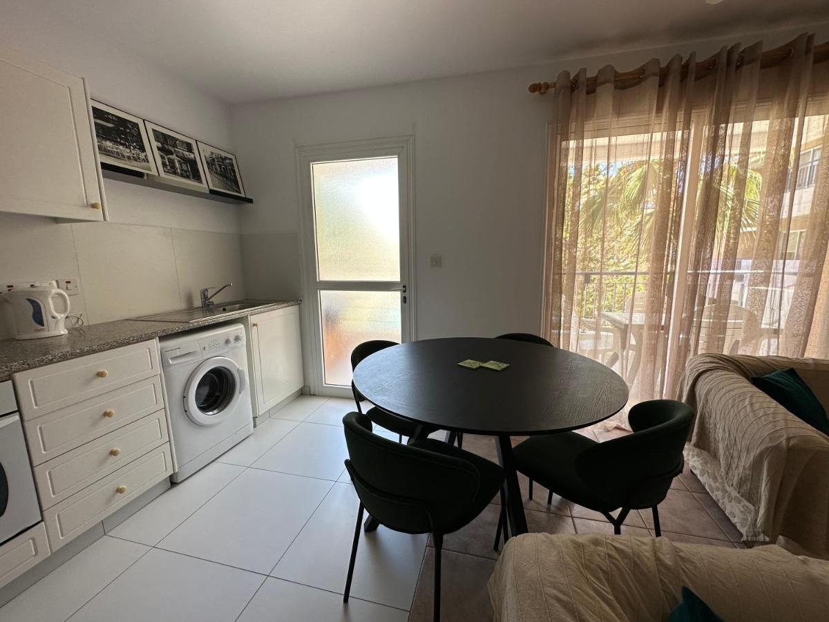 Kato Paphos Apartment Dış mekan fotoğraf